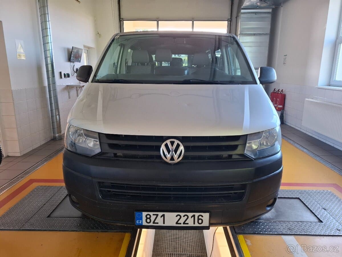 2011 Volkswagen TRANSPORTER - 6