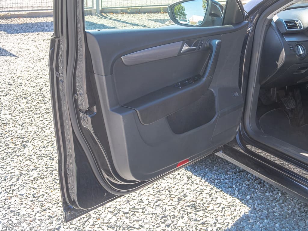 2012 Volkswagen PASSAT - 6