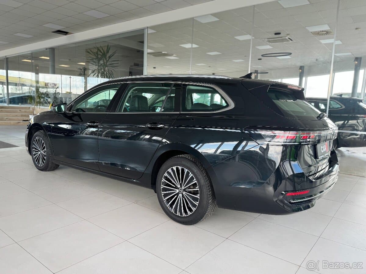 2024 Volkswagen PASSAT - 6