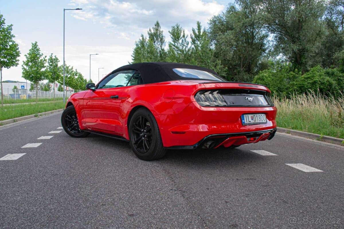2016 Ford MUSTANG - 6