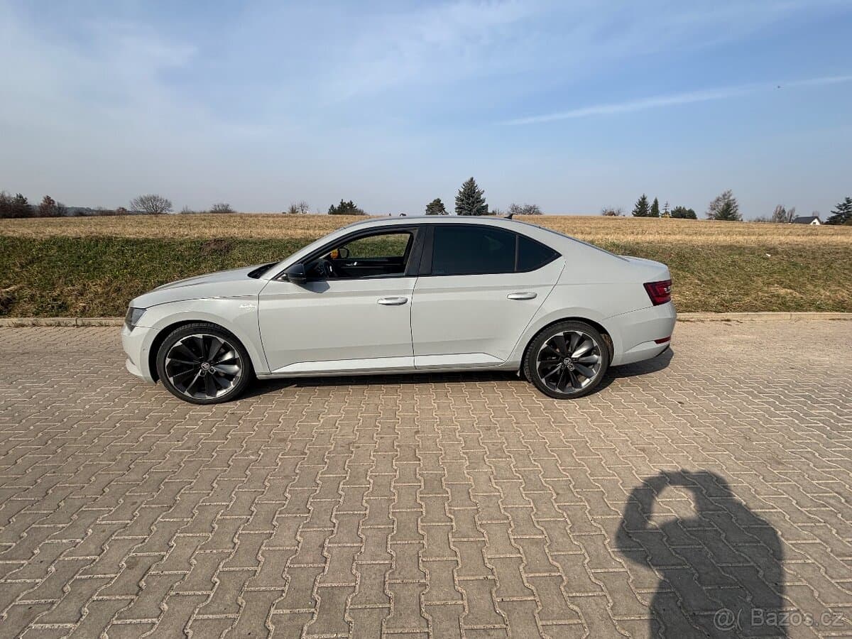2017 Škoda SUPERB - 6
