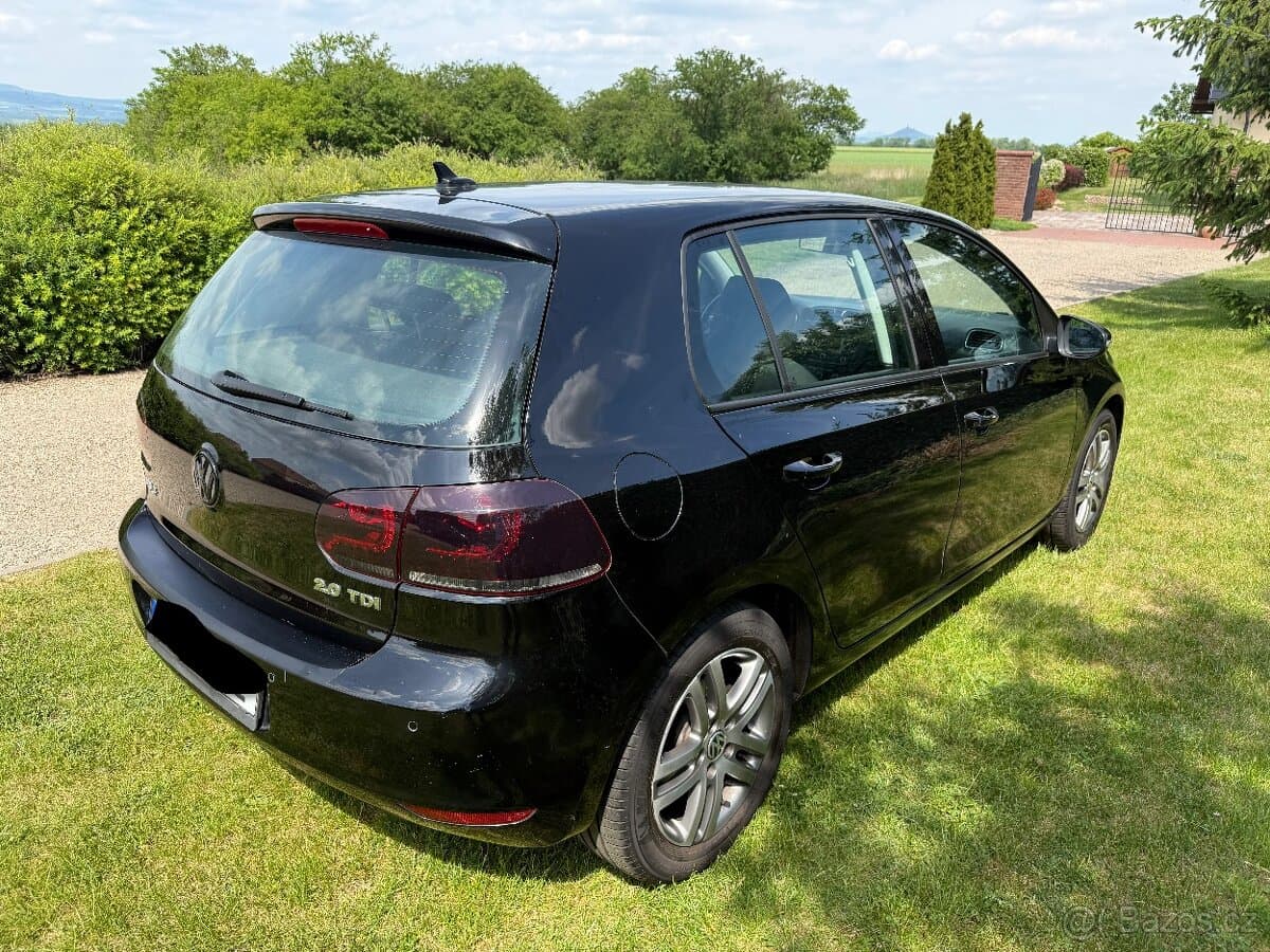 2011 Volkswagen GOLF - 6