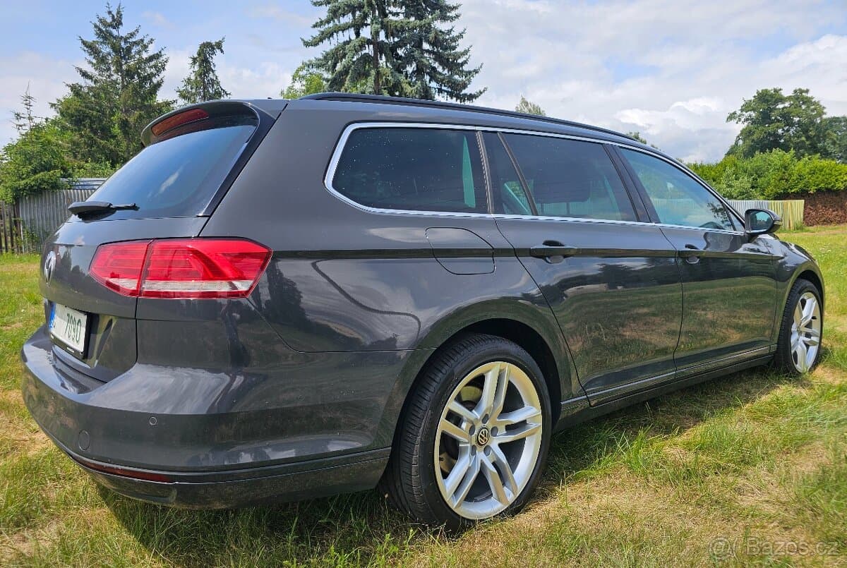 2015 Volkswagen PASSAT - 6