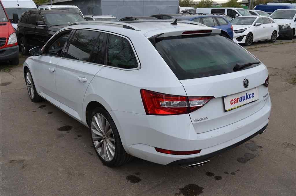 2018 Škoda SUPERB - 6