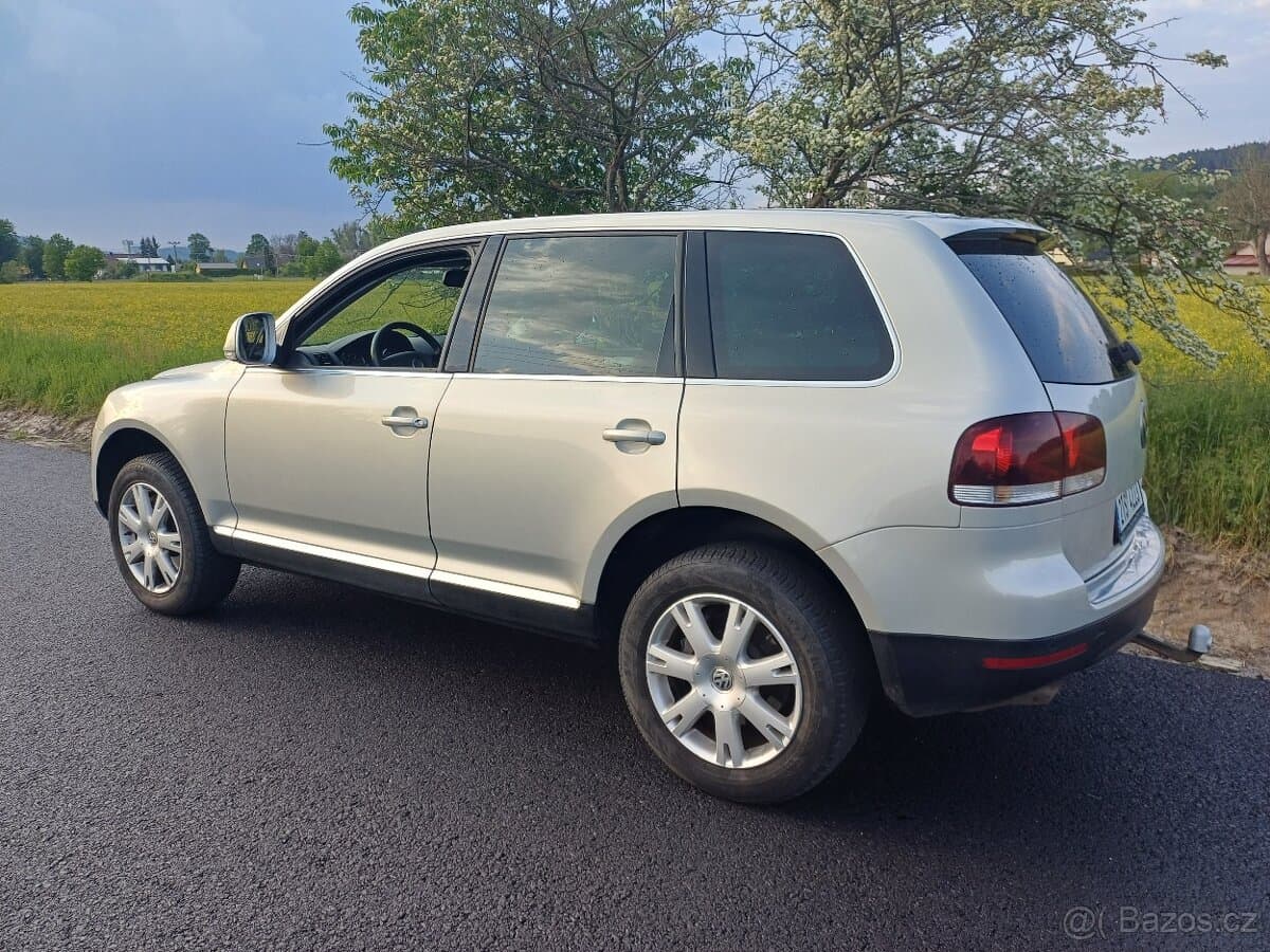 2009 Volkswagen TOUAREG - 6