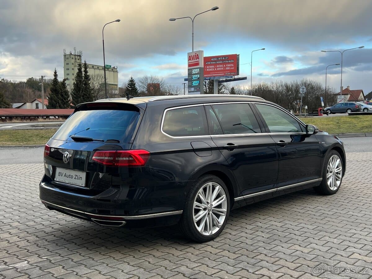 2016 Volkswagen PASSAT - 6