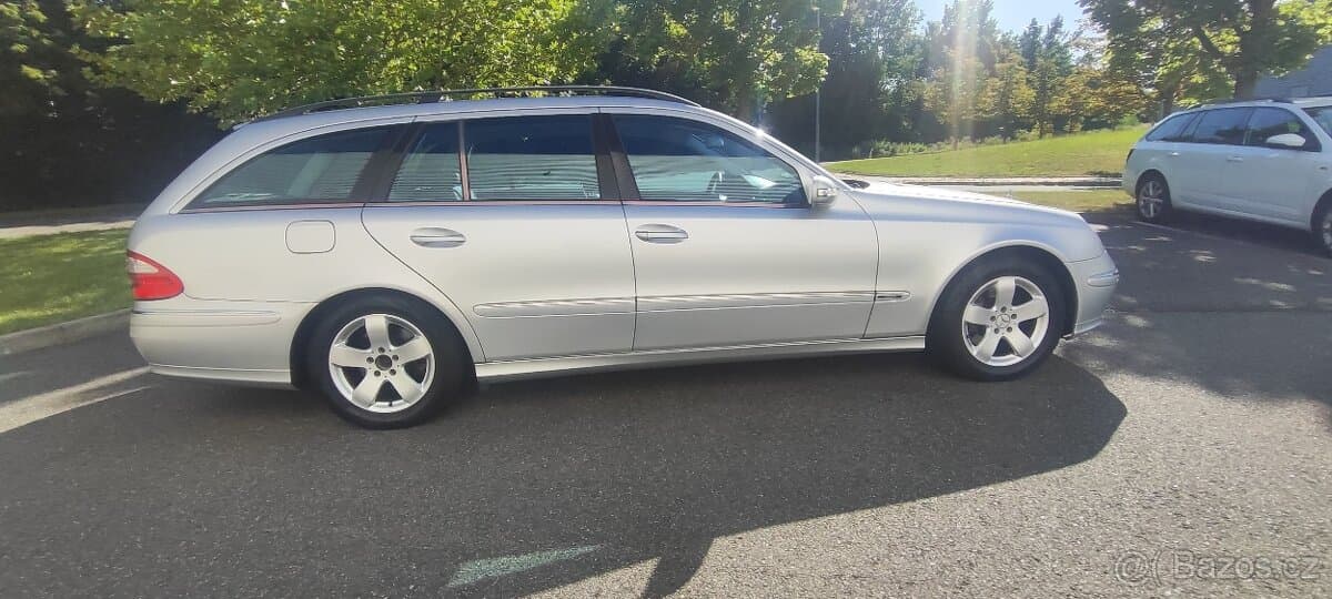 2004 Mercedes-Benz E-CLASS - 6