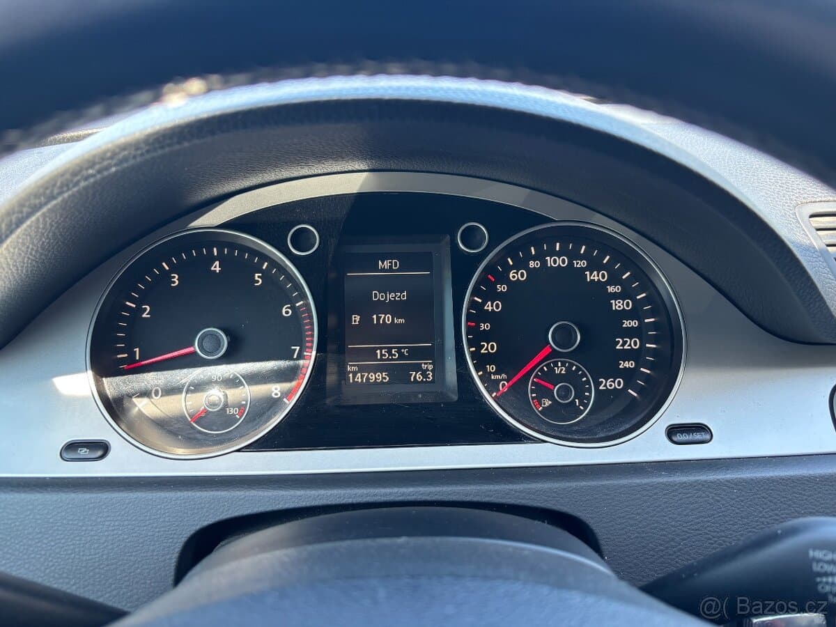 2009 Volkswagen PASSAT - 6