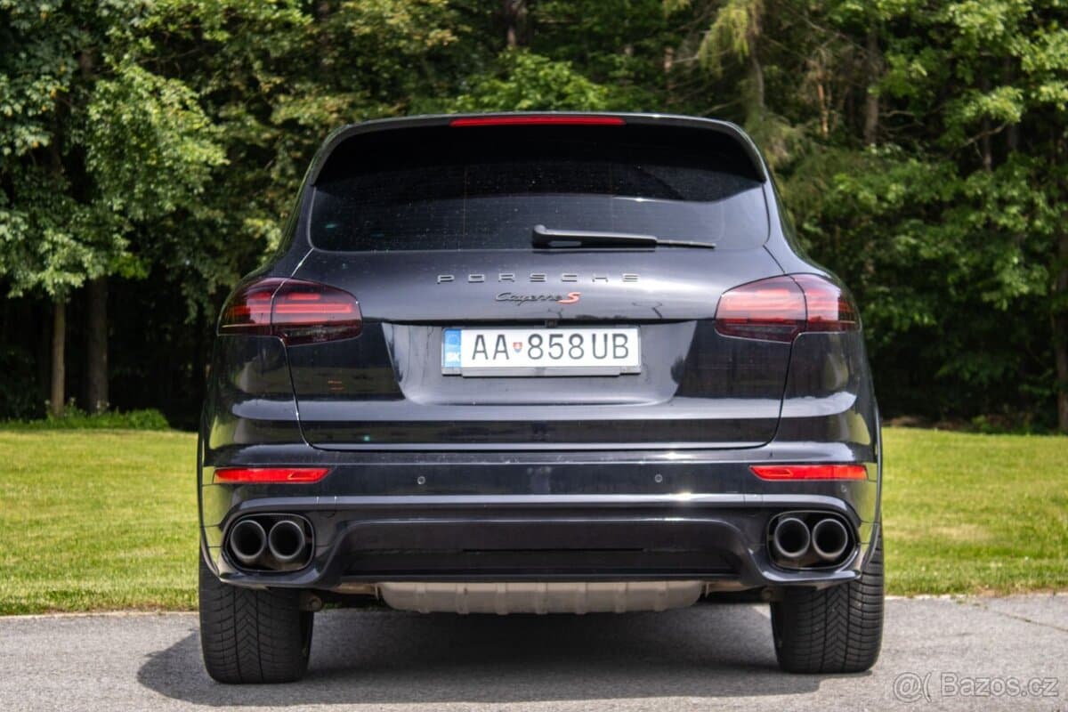 2017 Porsche CAYENNE - 6