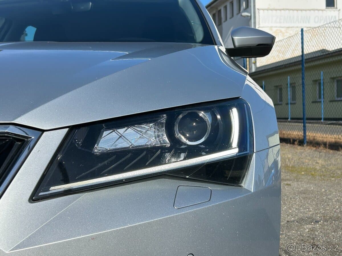 2018 Škoda SUPERB - 6