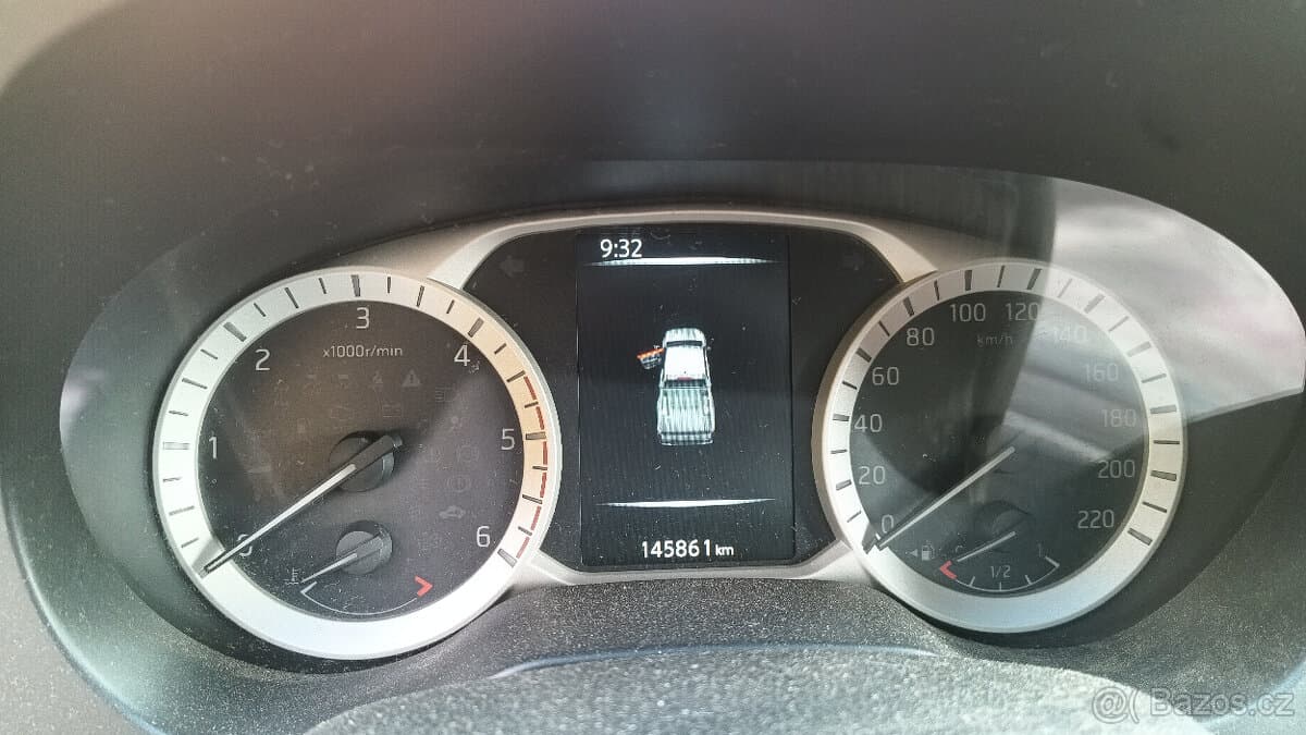 Nissan NAVARA - 6