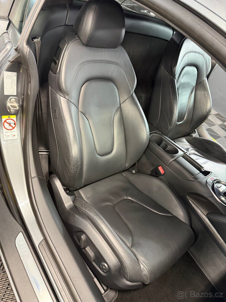 2009 Audi R8 - 6
