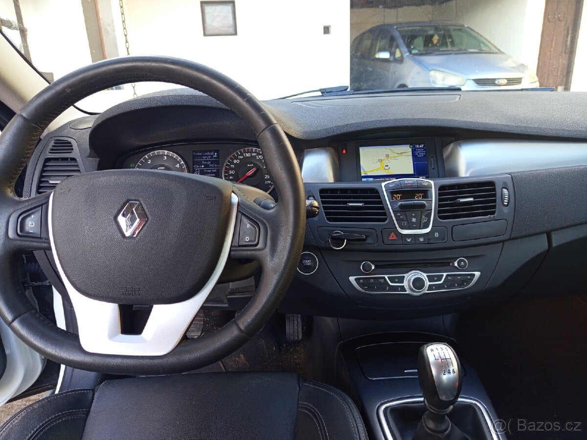 2010 Renault LAGUNA - 6