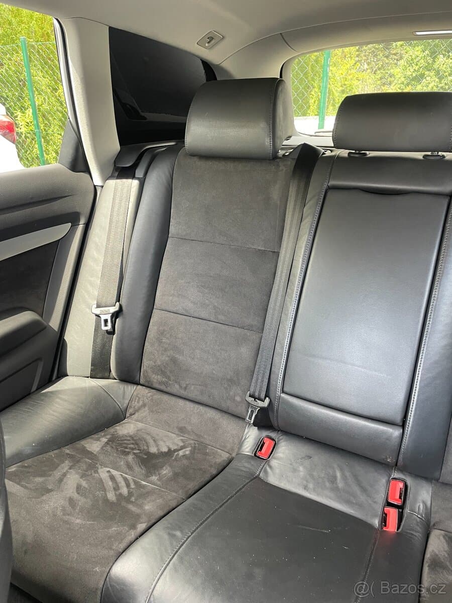 Audi A6 - 6