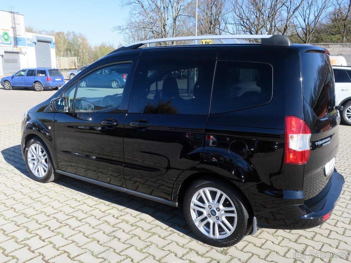 2017 Ford TOURNEO - 6