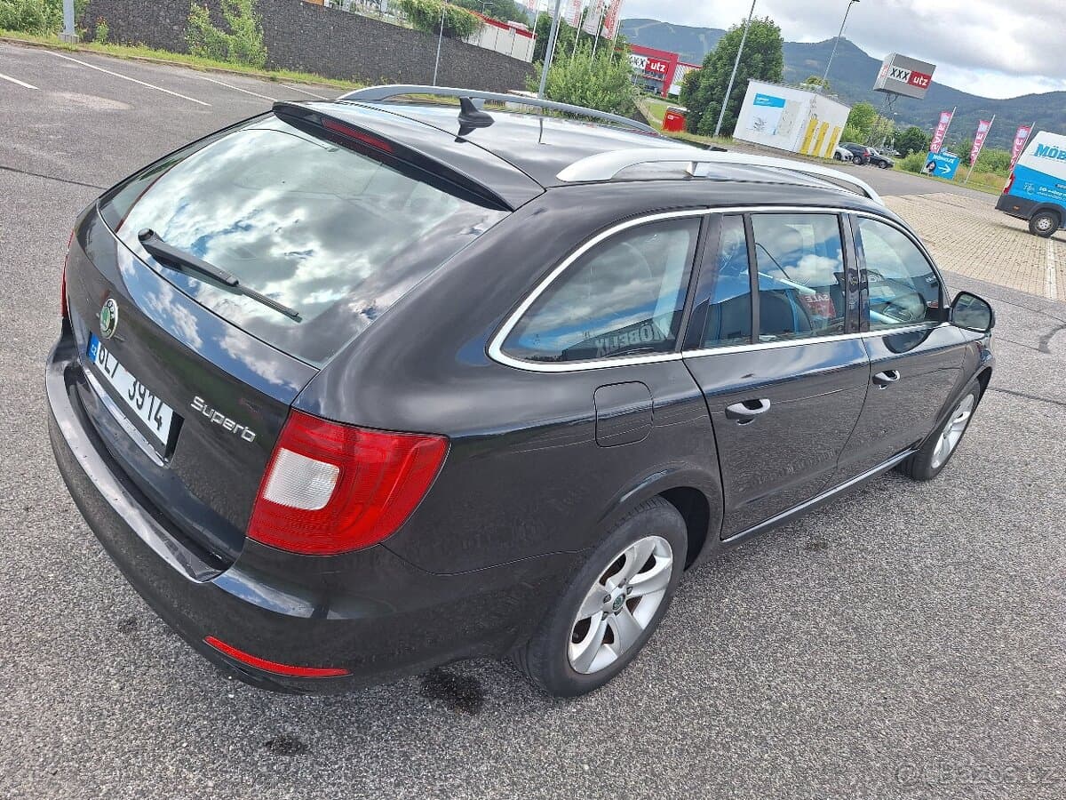 2010 Škoda SUPERB - 6
