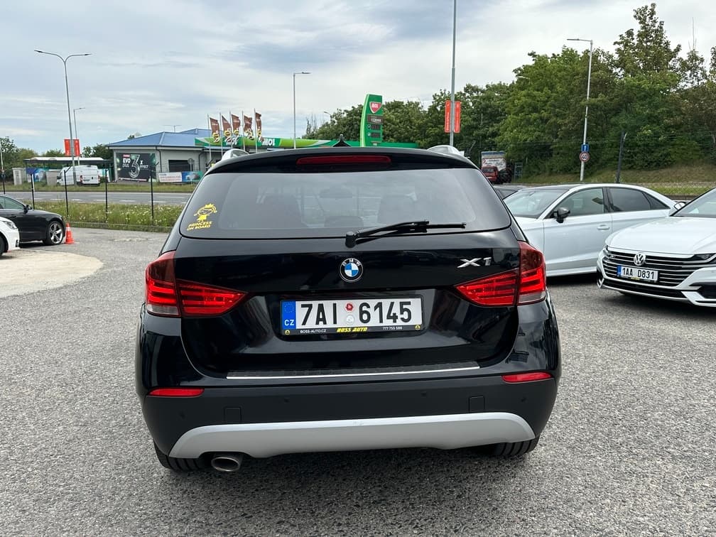 2010 BMW X1 - 6