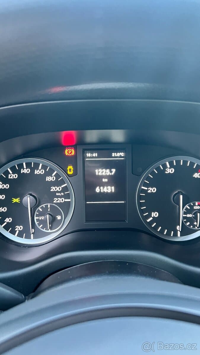 Mercedes-Benz VITO - 6