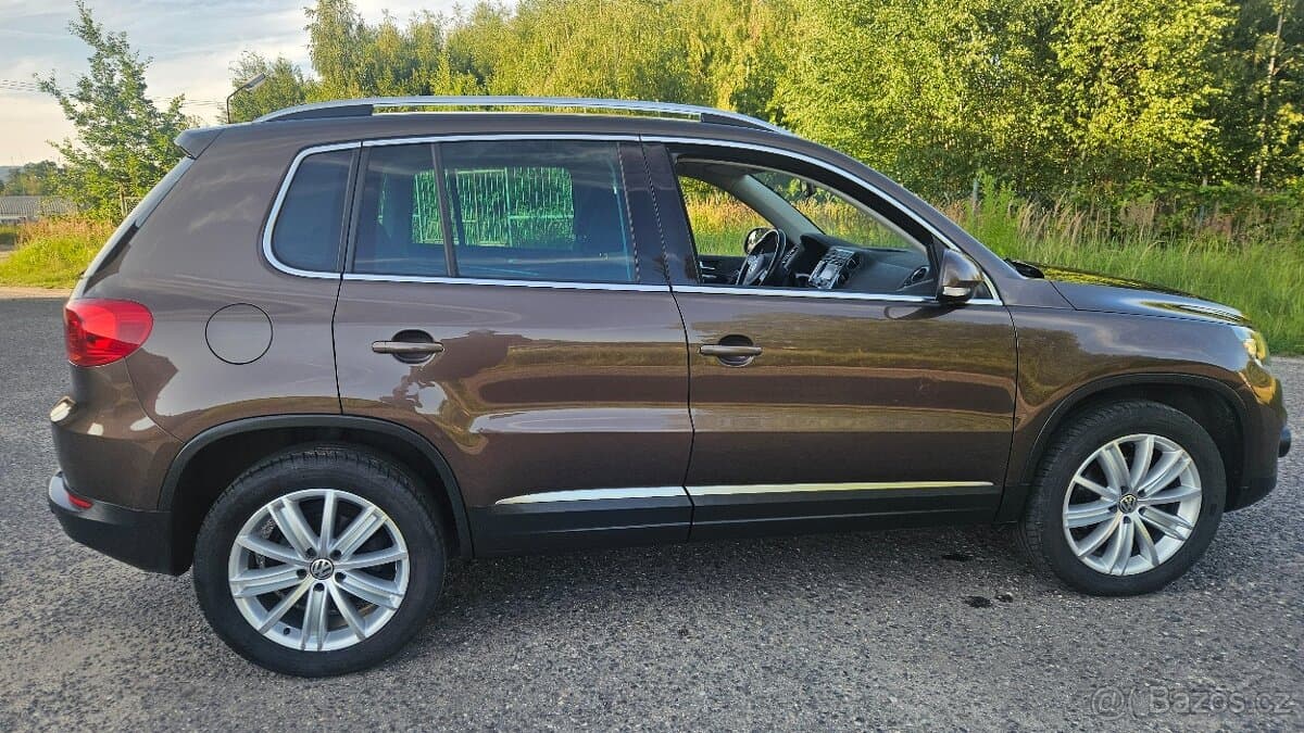 Volkswagen TIGUAN - 6