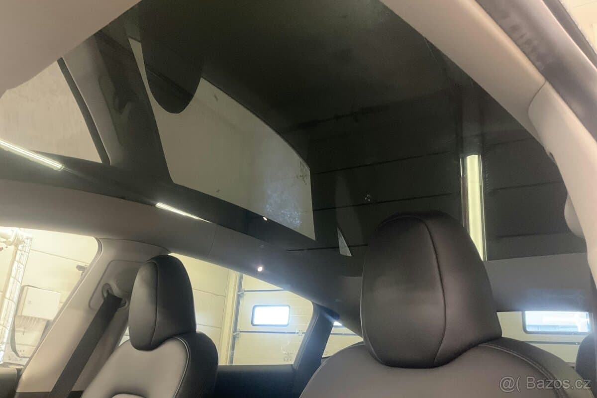 2024 Tesla MODEL Y - 6