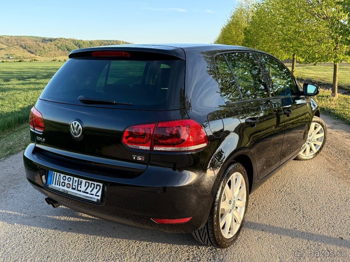2011 Volkswagen GOLF - 6