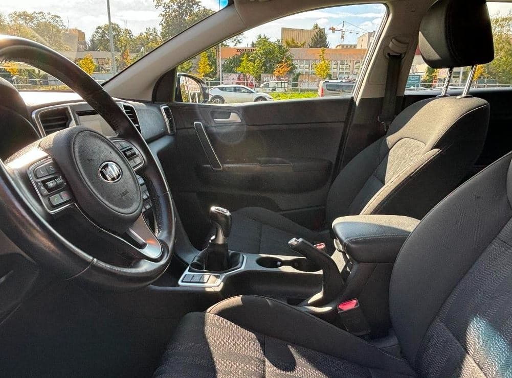 2018 Kia SPORTAGE - 6