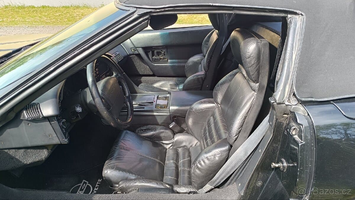 1992 Chevrolet CORVETTE - 6