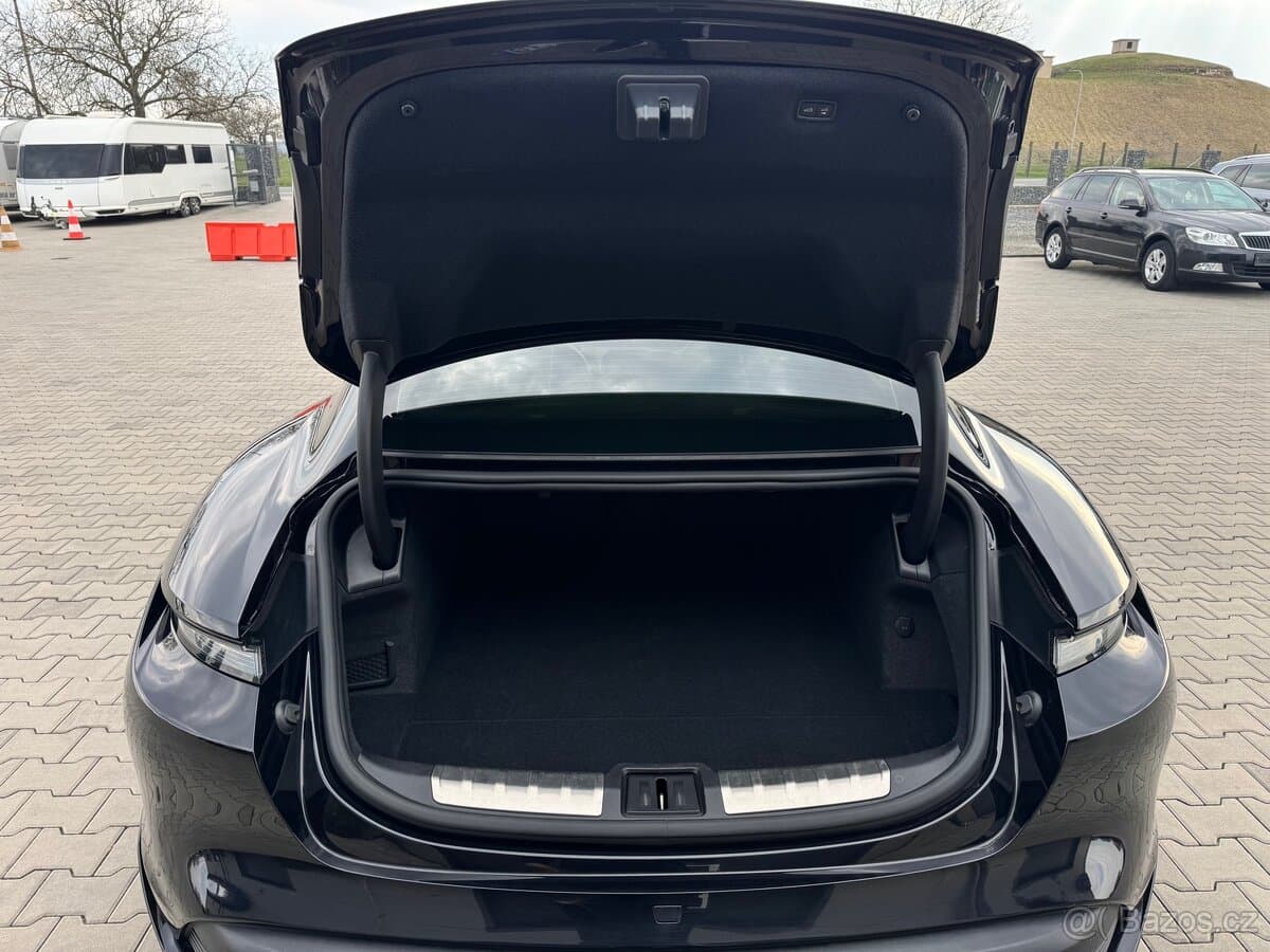 2021 Porsche TAYCAN - 6
