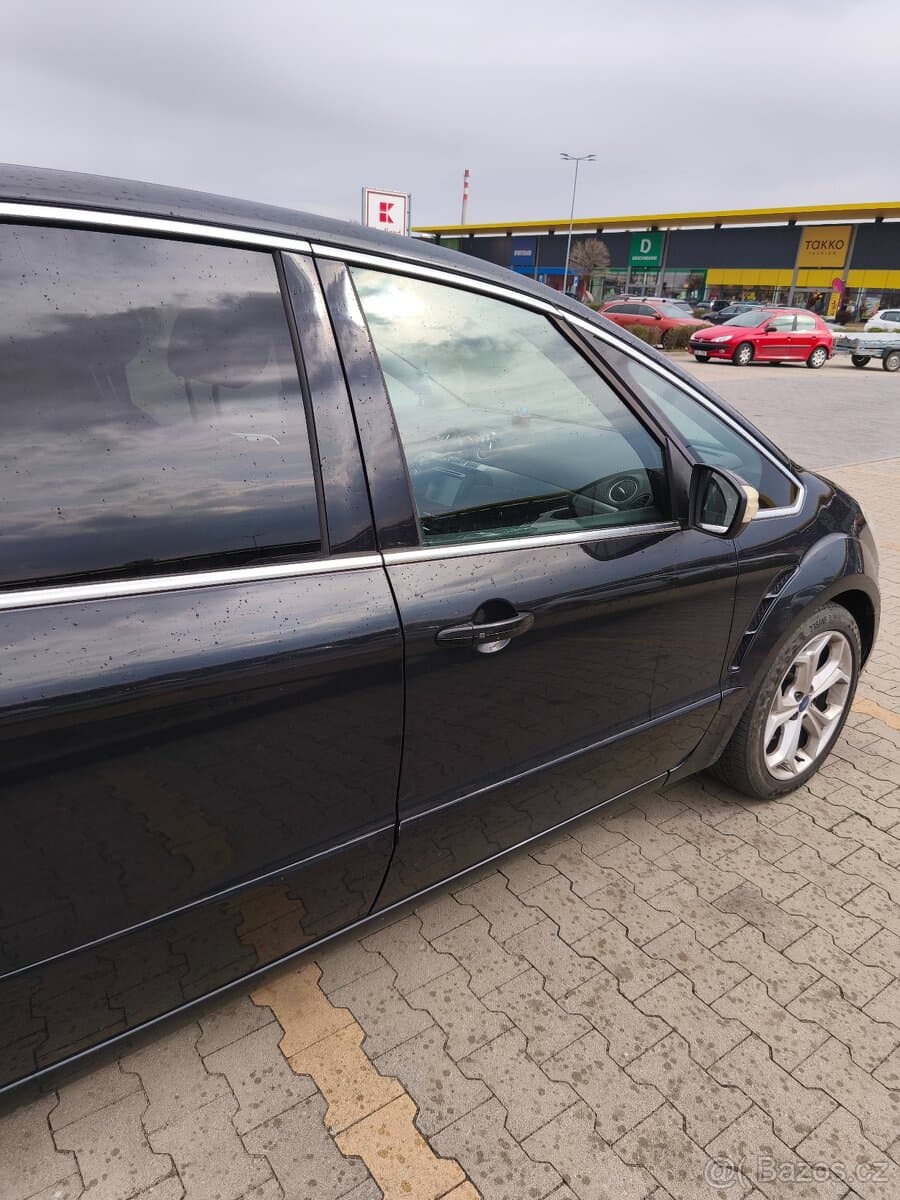 2013 Ford S-MAX - 6