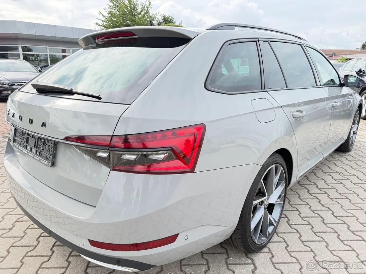 2023 Škoda SUPERB - 6