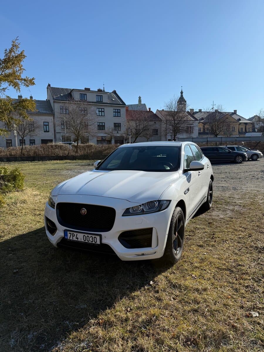 2017 Jaguar F-PACE - 6
