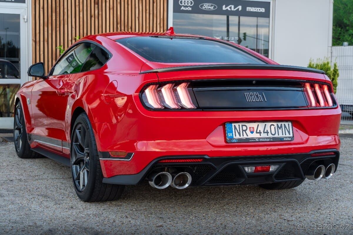 2023 Ford MUSTANG - 6