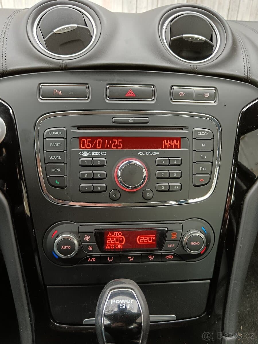 2013 Ford MONDEO - 6