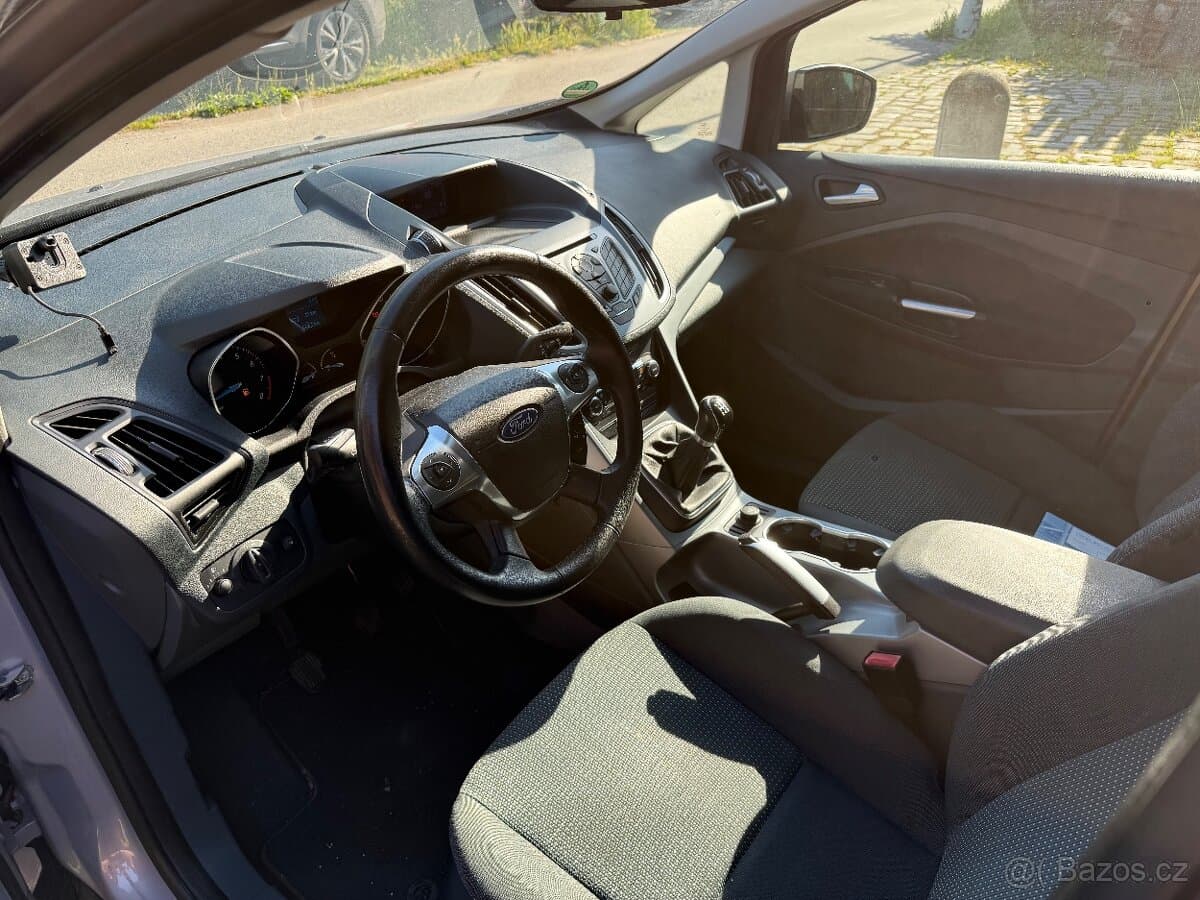 2011 Ford C-MAX - 6