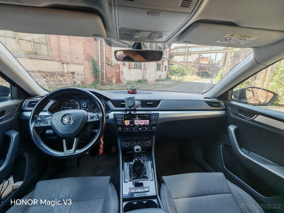 2016 Škoda SUPERB - 6