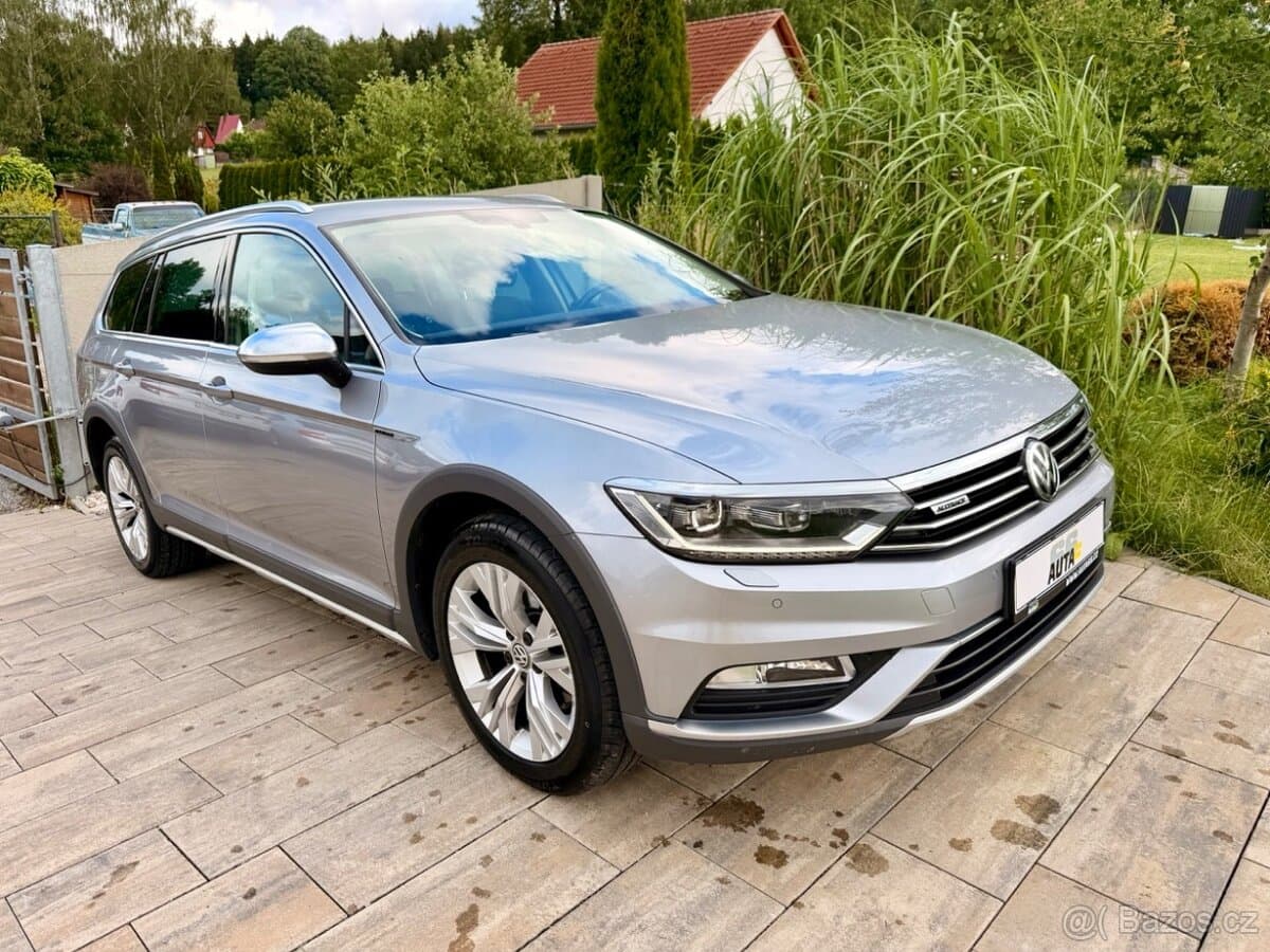 2019 Volkswagen PASSAT - 6