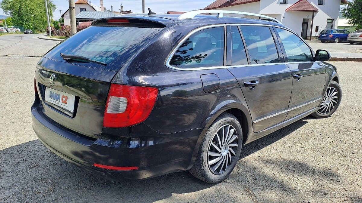 2010 Škoda SUPERB - 6