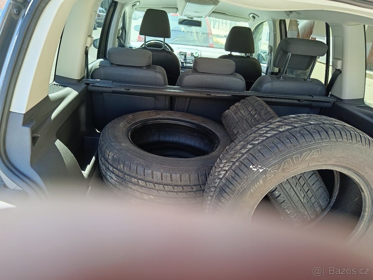 2011 Volkswagen TOURAN - 6
