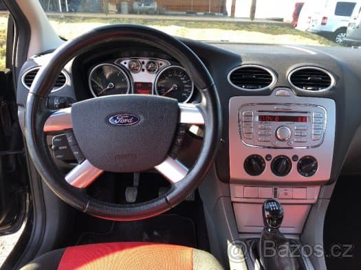 2008 Ford FOCUS - 6
