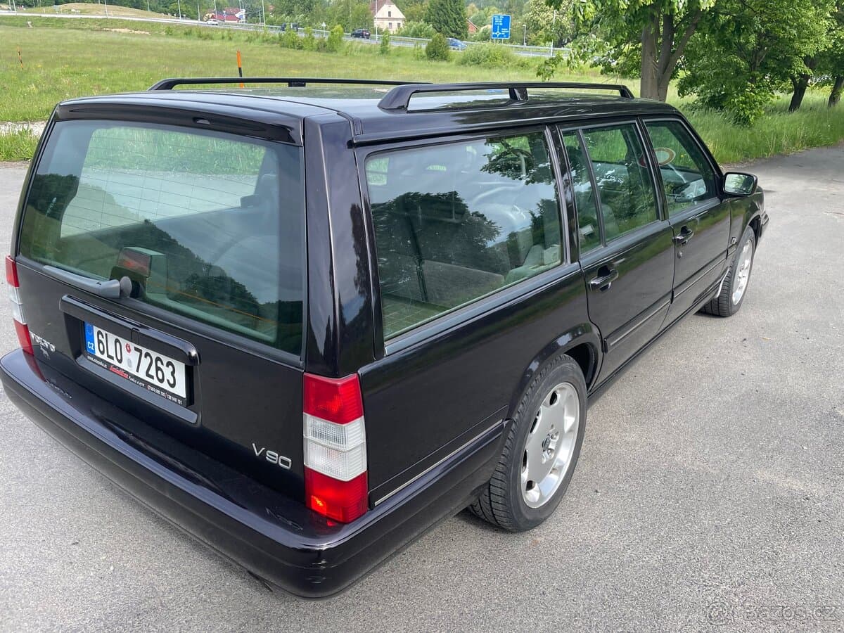 1997 Volvo V90 - 6