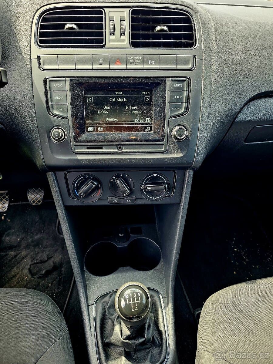 2014 Volkswagen POLO - 6
