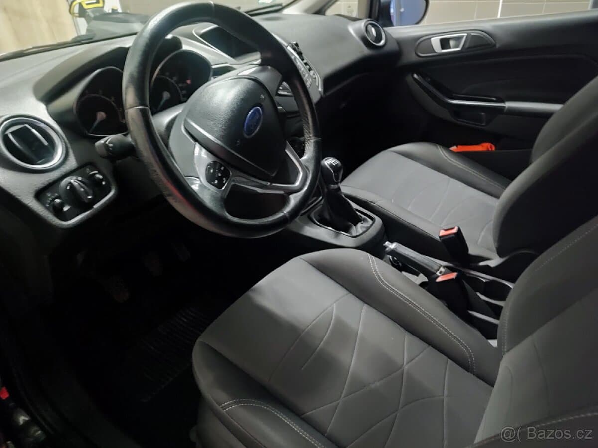2016 Ford FIESTA - 6