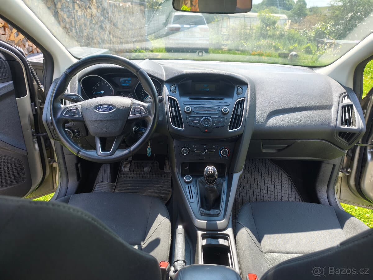 2017 Ford FOCUS - 6