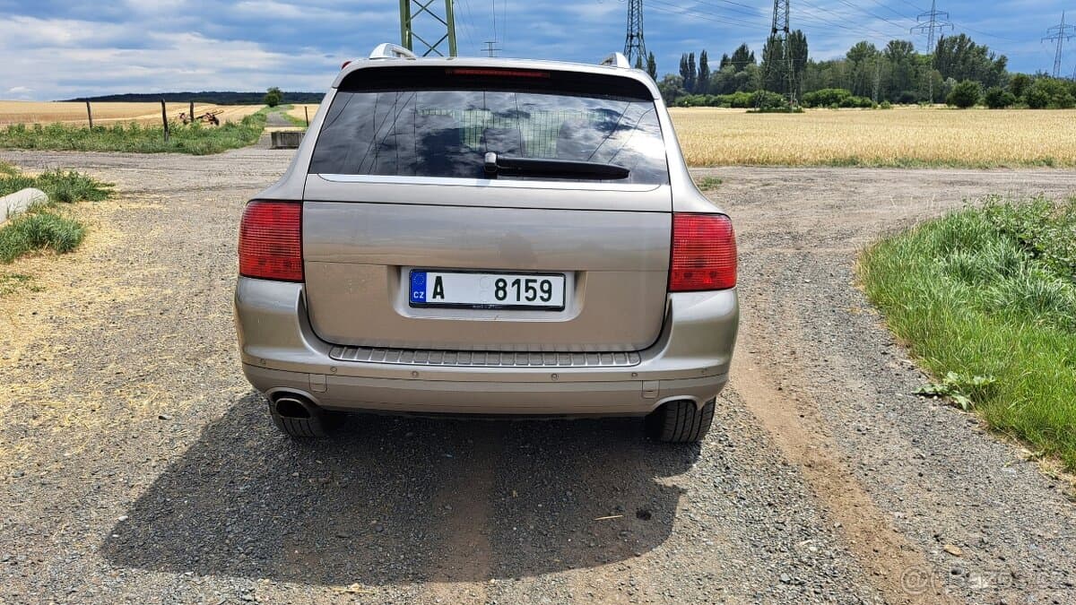 2005 Porsche CAYENNE - 6