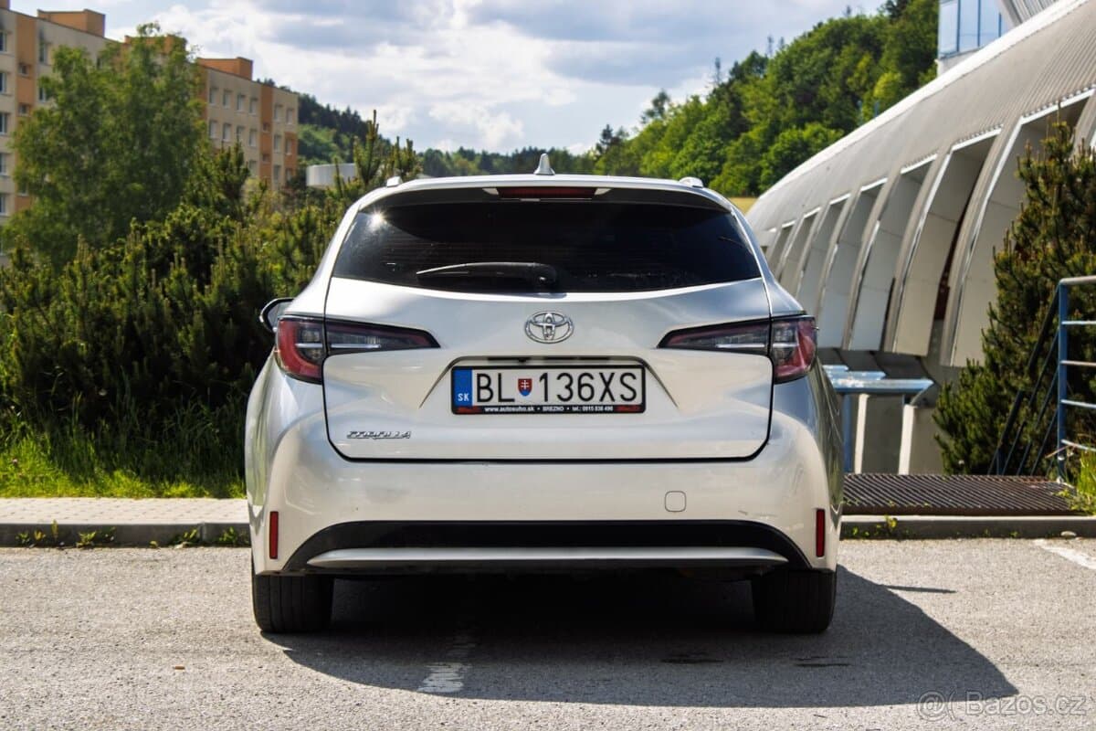 2019 Toyota COROLLA - 6