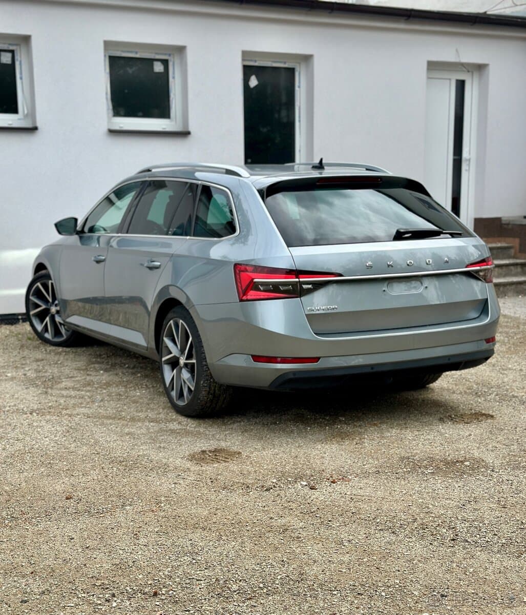 2021 Škoda SUPERB - 6
