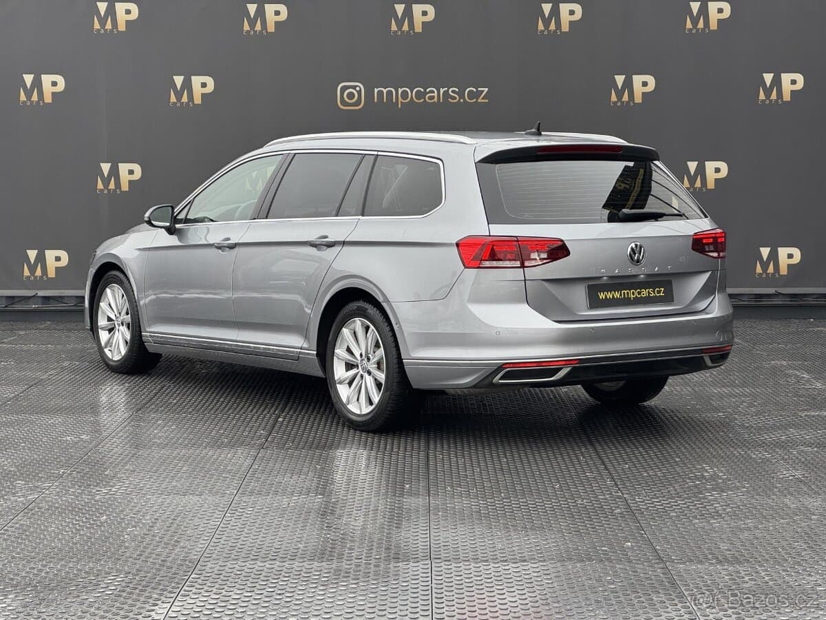 2020 Volkswagen PASSAT - 6