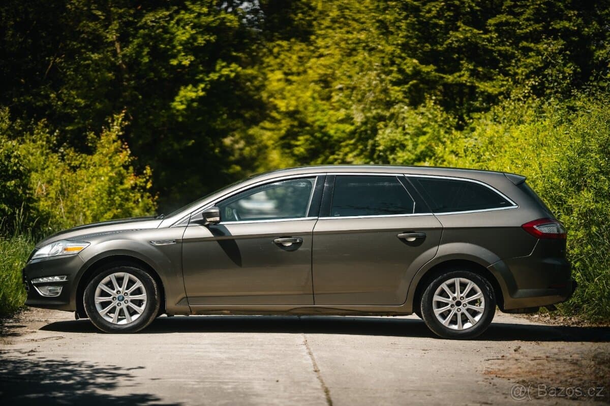 2011 Ford MONDEO - 6