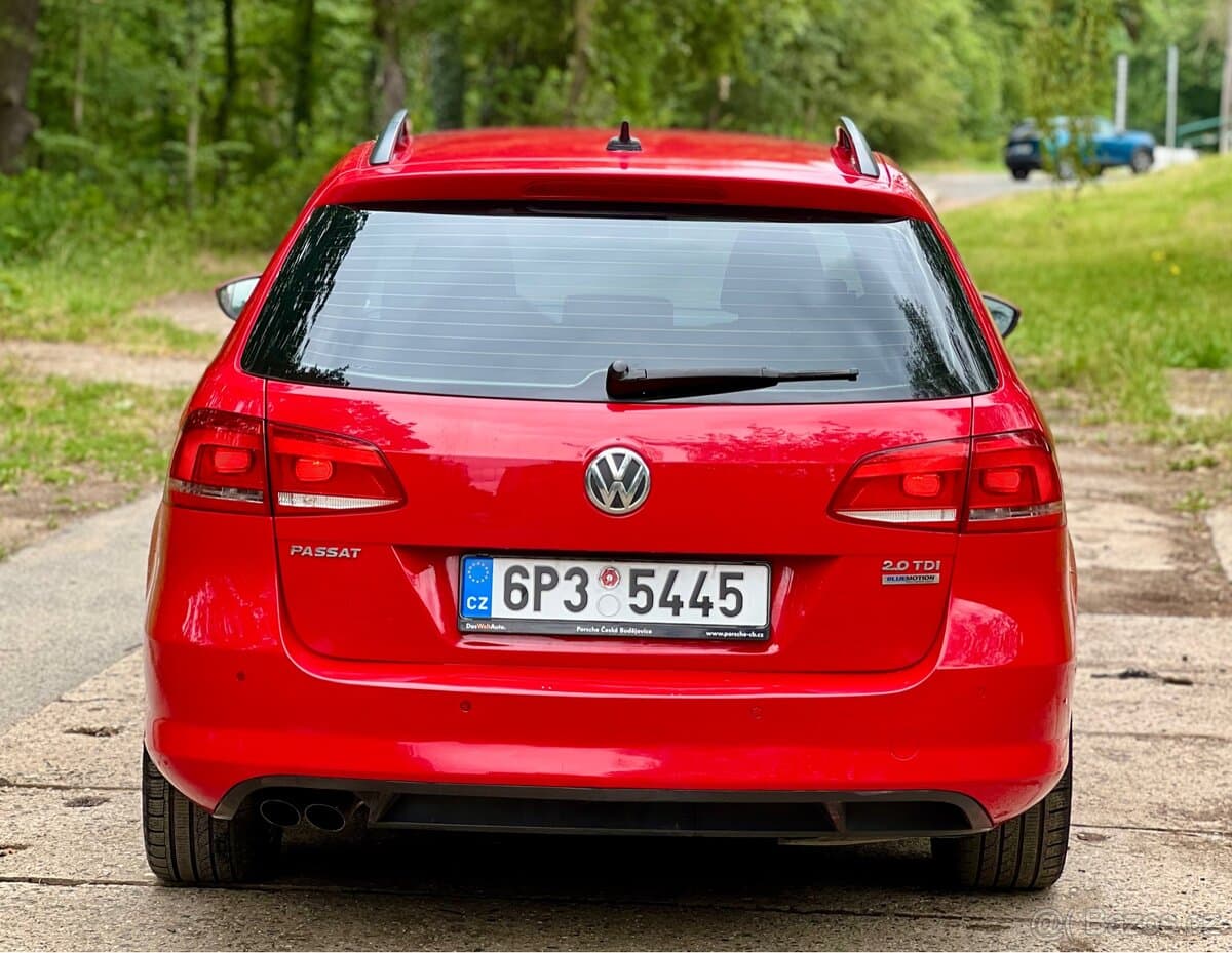 2013 Volkswagen PASSAT - 6