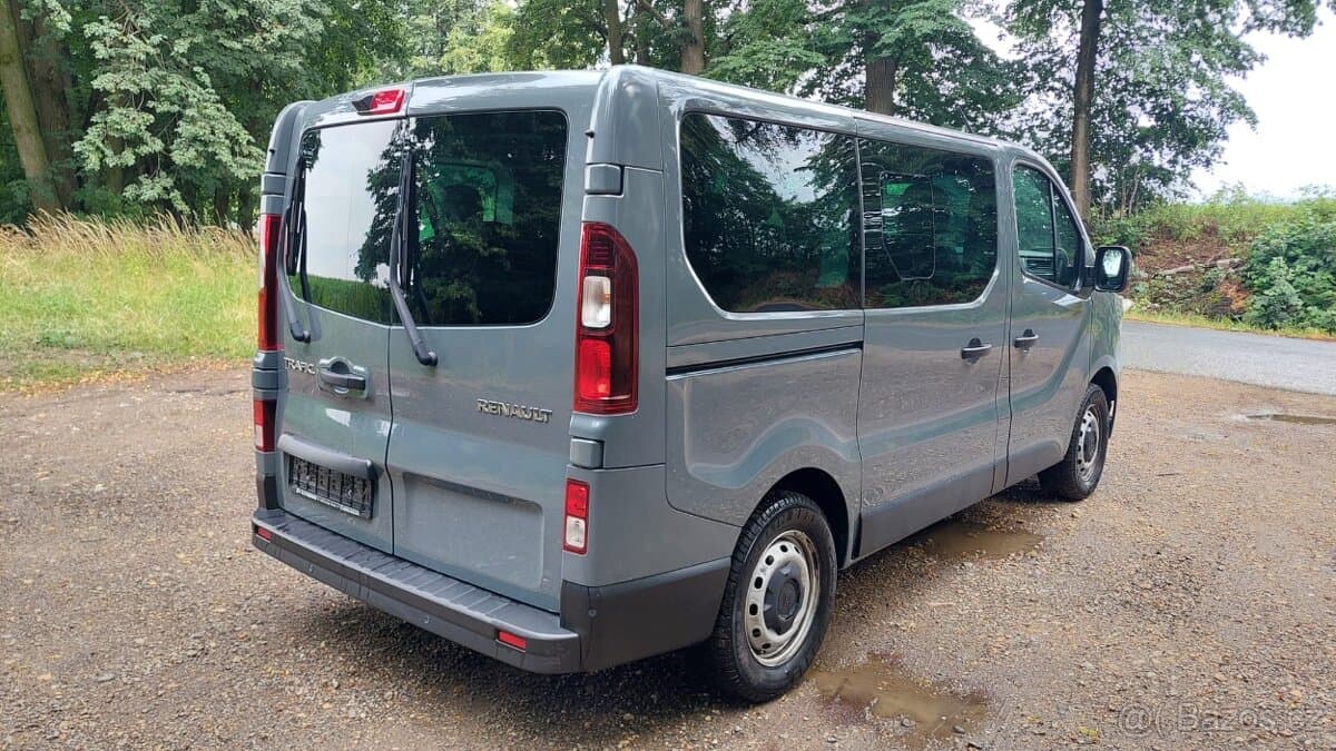 2023 Renault TRAFIC - 6